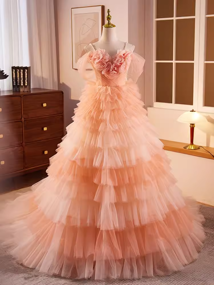 Vintage Ball Gown Short Sleeves Ruffles Sweet 16 Dresses