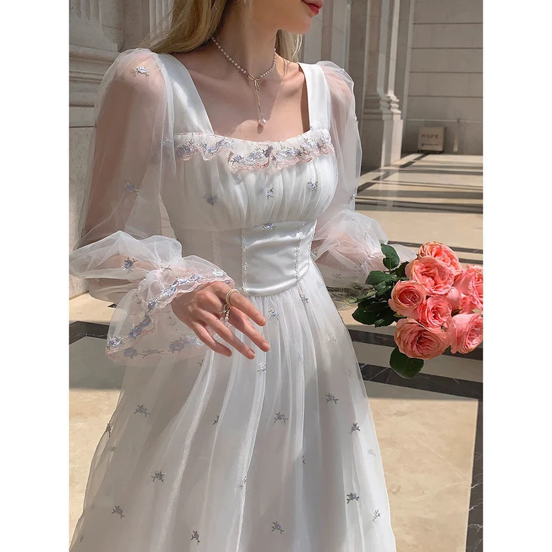 White Mesh Fairy Dress Woman French Vintage Embroidery Floral Flare Sleeve Princess Prom Dresses