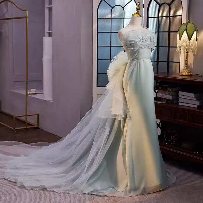 Vintage Mermaid Strapless Long Tulle Light Green Prom Dress