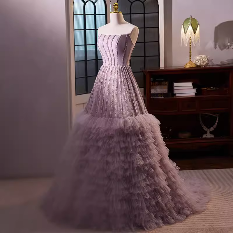 Vintage Ball Gown Strapless Lilac Tulle Beads Ruffles Sweet 16 Dresses