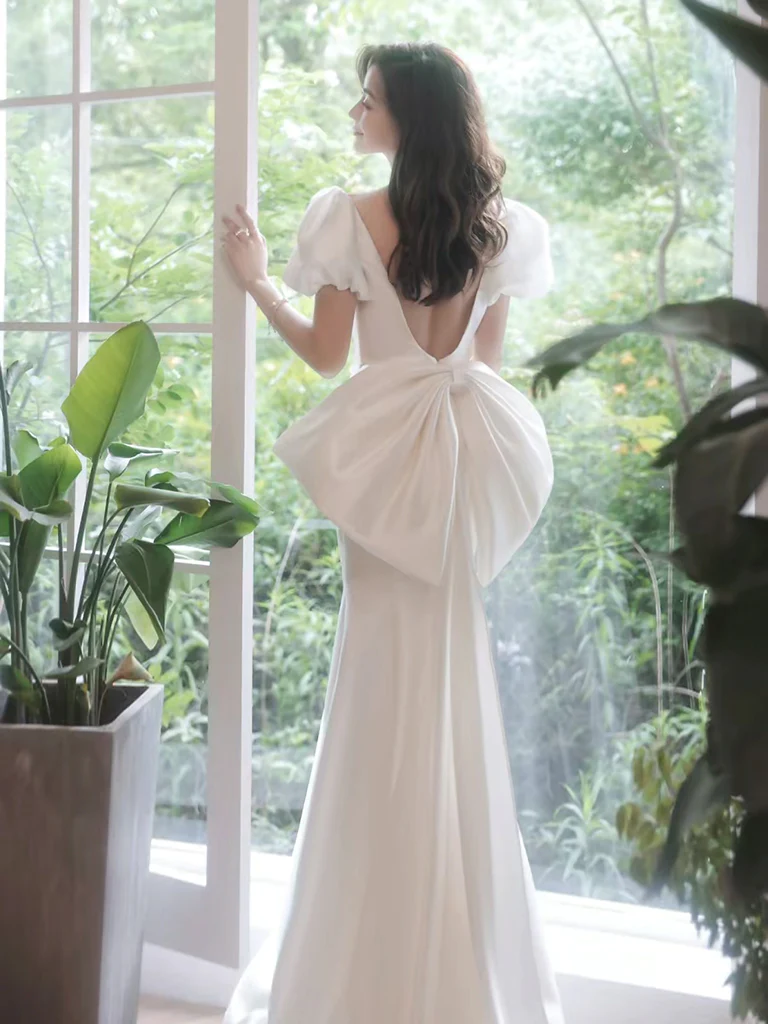 Simple Puff Sleeves Satin Mermaid White Long Prom Dress