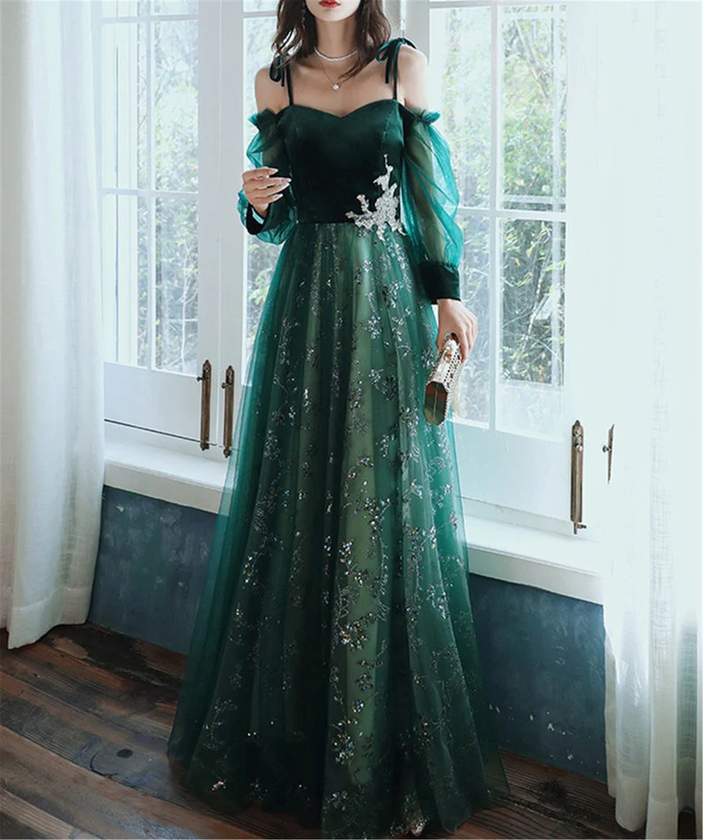 Simple A line Straps Long Sleeves Green Sequin Prom Dress