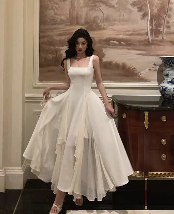 Vintage A line Straps White Long Prom Dress