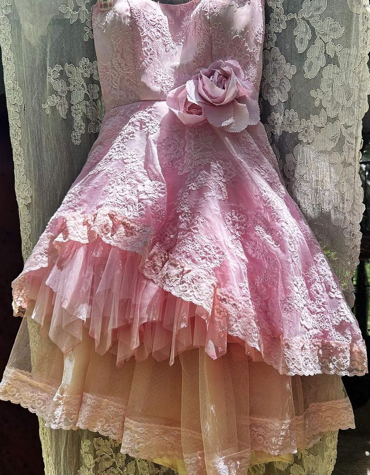 Elegant Strapless Tulle Lace Pink Short Prom Dress Formal Graduation Homecoming Dress