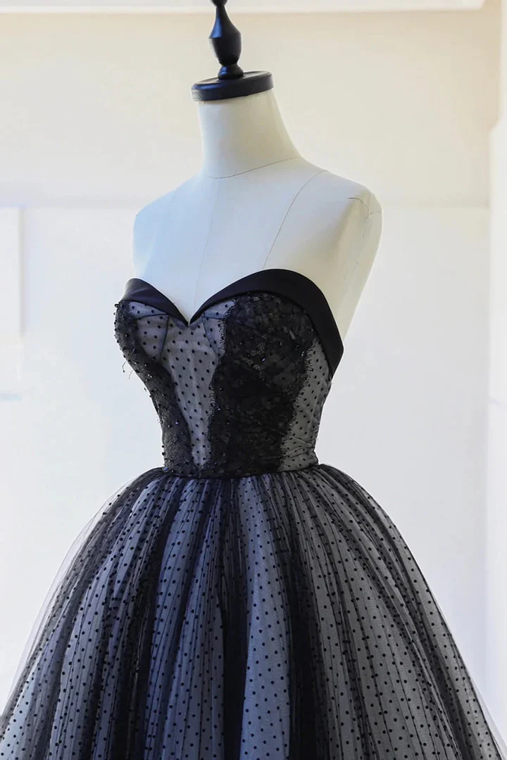Lovely Black Strapless Tulle Lace Long Prom Dress