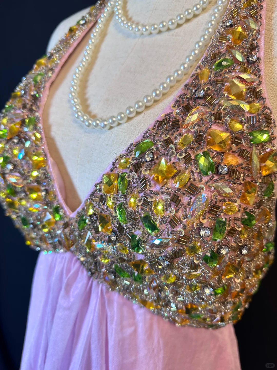 Vintage Pink Halter Beaded A Line Mini Party Dress Homecoming Dress