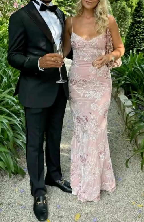 Pretty Spaghetti Straps Pink V Neck Mermaid Long Wedding Guest Dress Formal Evening Dress Prom Dress