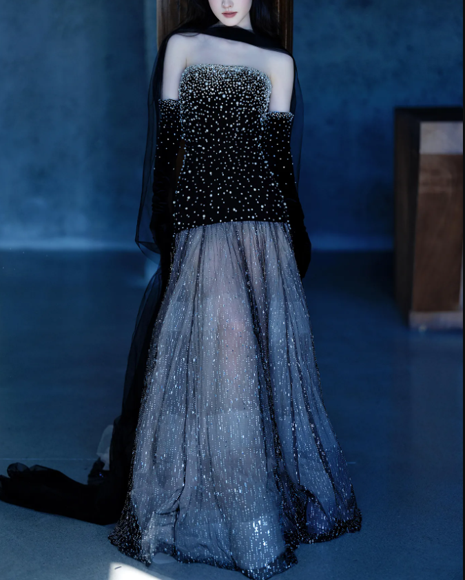 Gorgeous Black Strapless Tulle Beaded Mermaid Evening Dress Long Prom Dresses