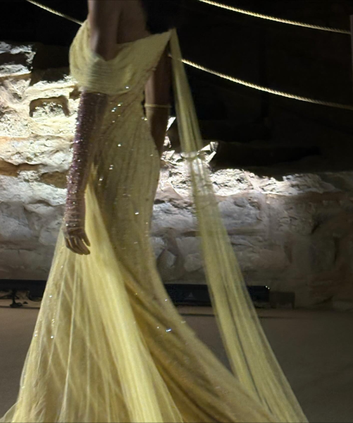 Pretty Tulle Pleated Sequin Mermaid Evening Dress Yellow Long Wedding Guest Dress