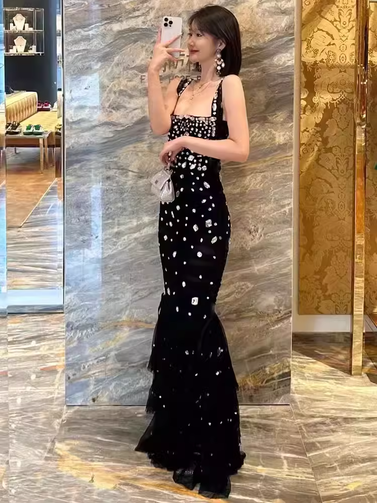 Mermaid Straps Black Tulle Beads Long Prom Dress