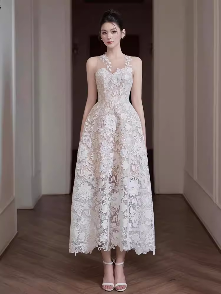 A Line Scoop Sleeveless Lace White Ankle Length Prom Dress