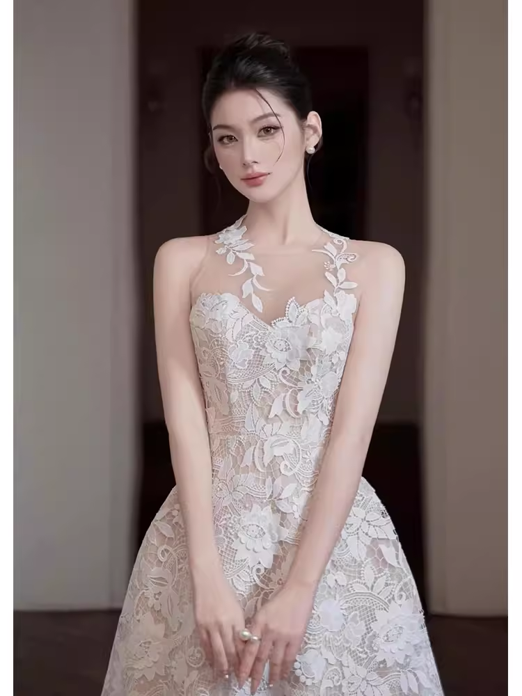 A Line Scoop Sleeveless Lace White Ankle Length Prom Dress