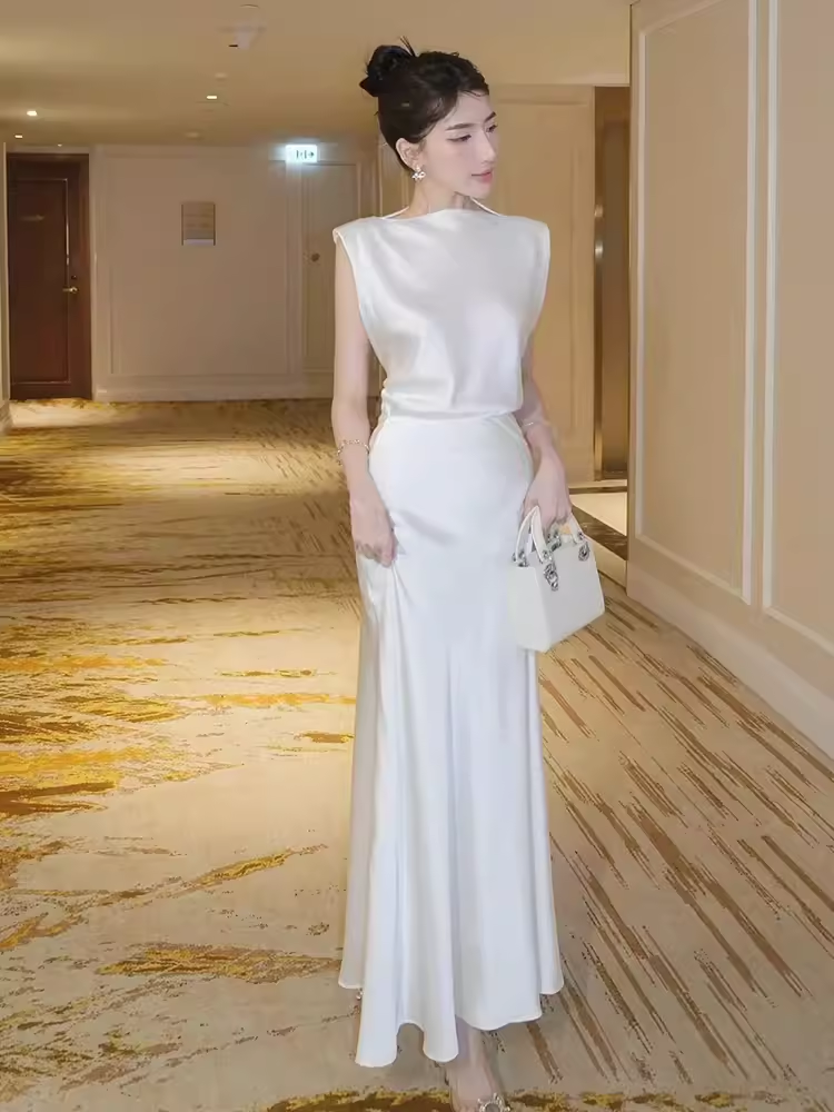 Sexy Mermaid Scoop Sleeveless White Long Prom Dress
