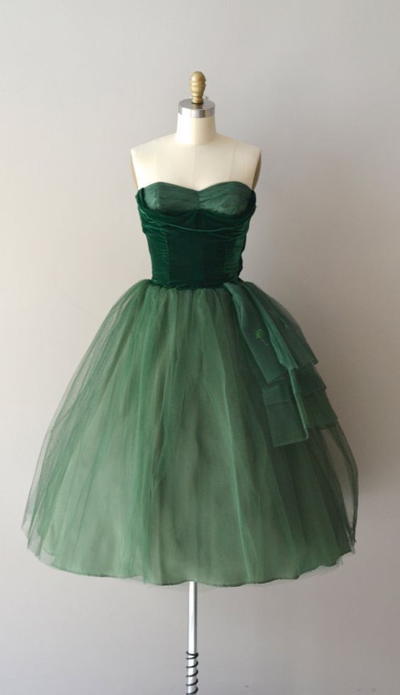 Vintage Ball Gown Tulle Short Homecoming Dresses 18th Birthday Outfits
