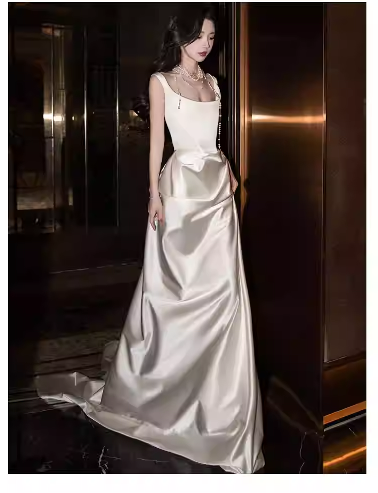 Vintage Sheath Sleeveless White Satin Wedding Dresses