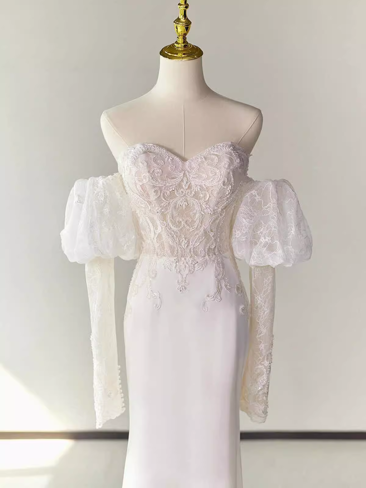 Fairytale Mermaid Strapless Lace White Long Wedding Dresses