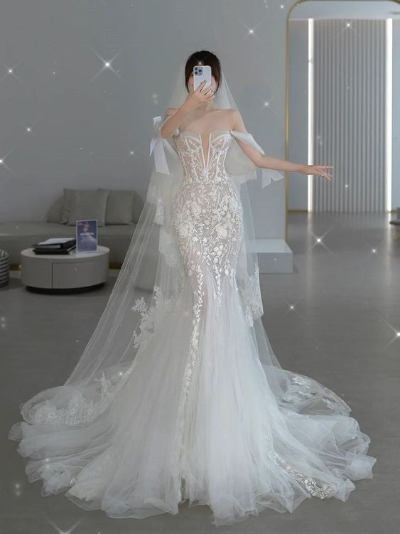 Fairytale Mermaid Sweetheart Lace White Long Wedding Dress
