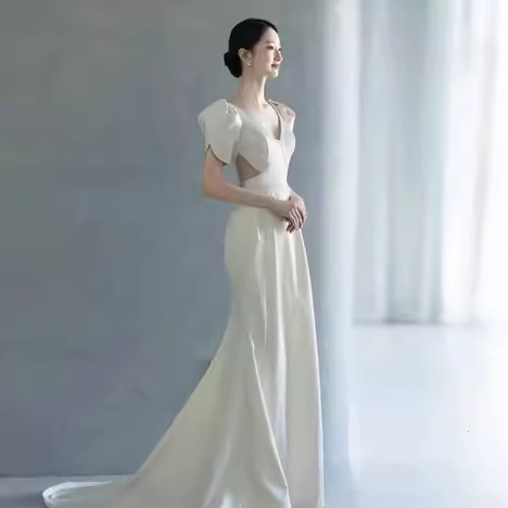 Simple Mermaid V neckline Short Sleeves White Satin Wedding Dresses