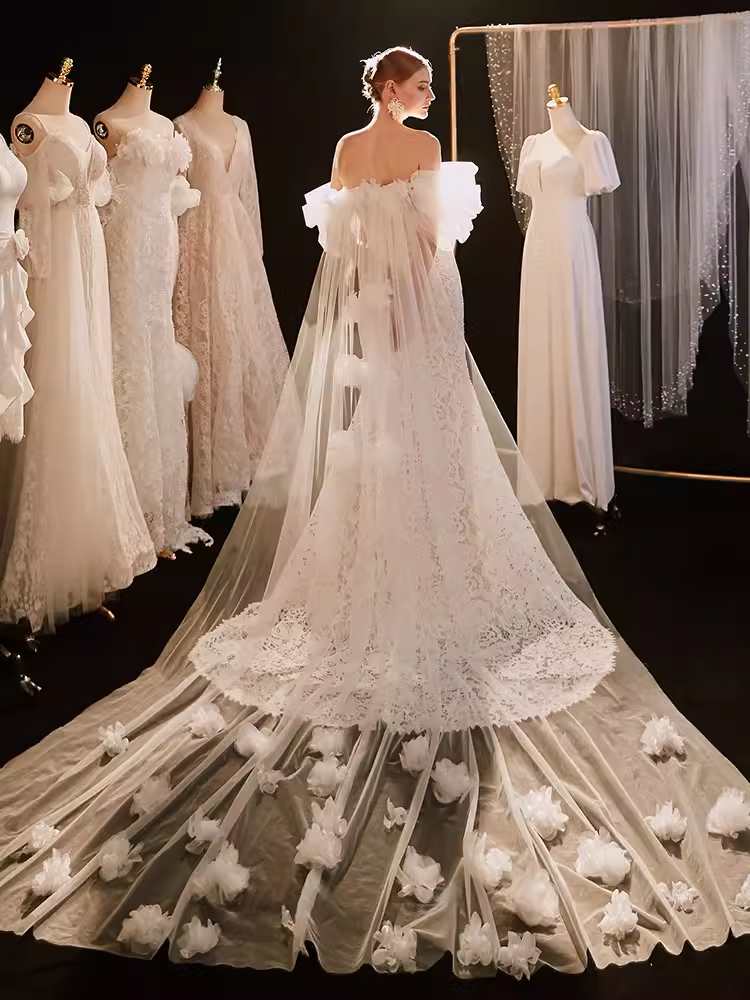 Vintage Mermaid Strapless Lace Wedding Dress With Short Sleeves