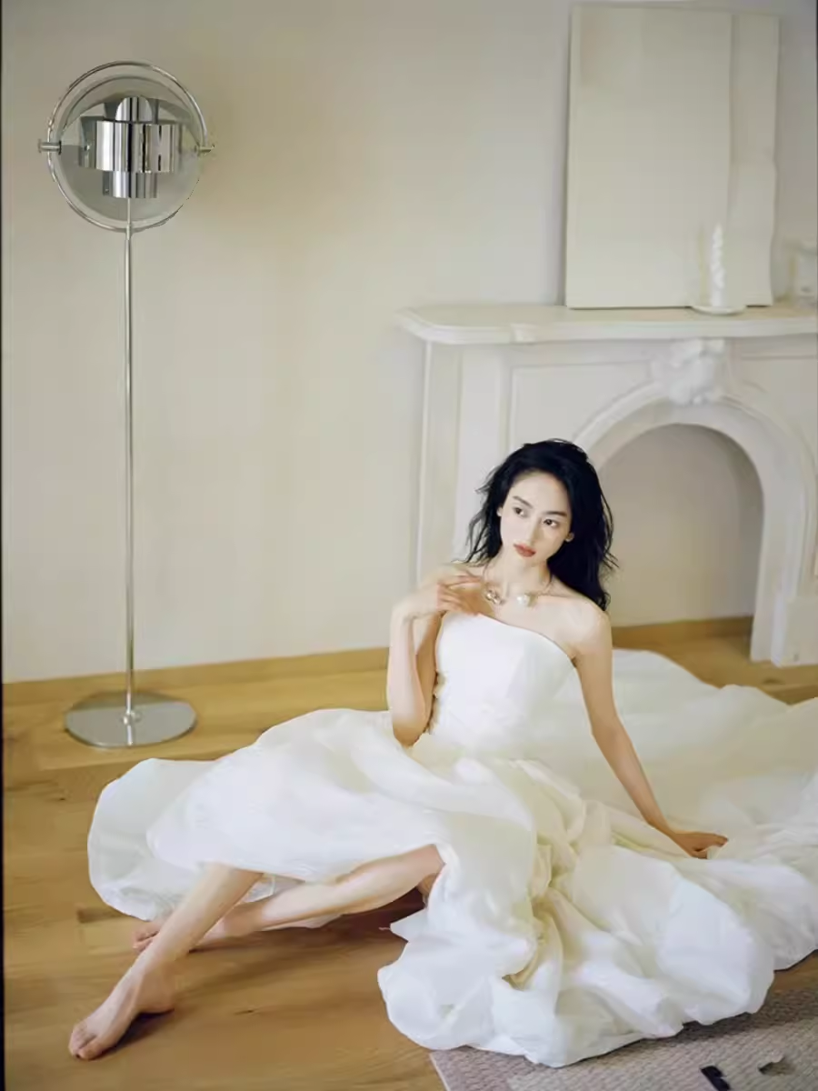 Vintage Ball Gown Off The Shoulder White Wedding Dress With Short Sleeves