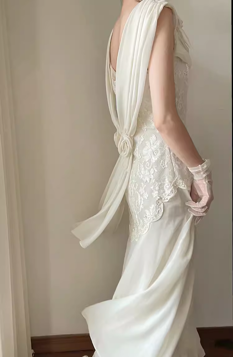 Chic A Line Chiffon Lace White Wedding Dresses