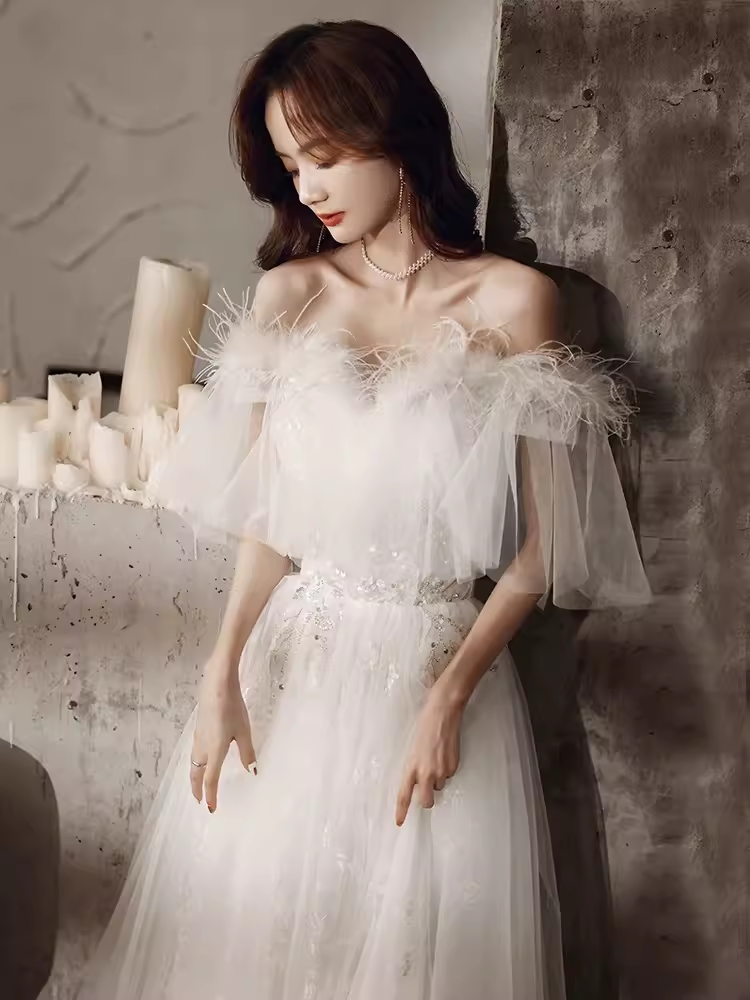Princess A Line Off The Shoulder Tulle White Long Wedding Dresses