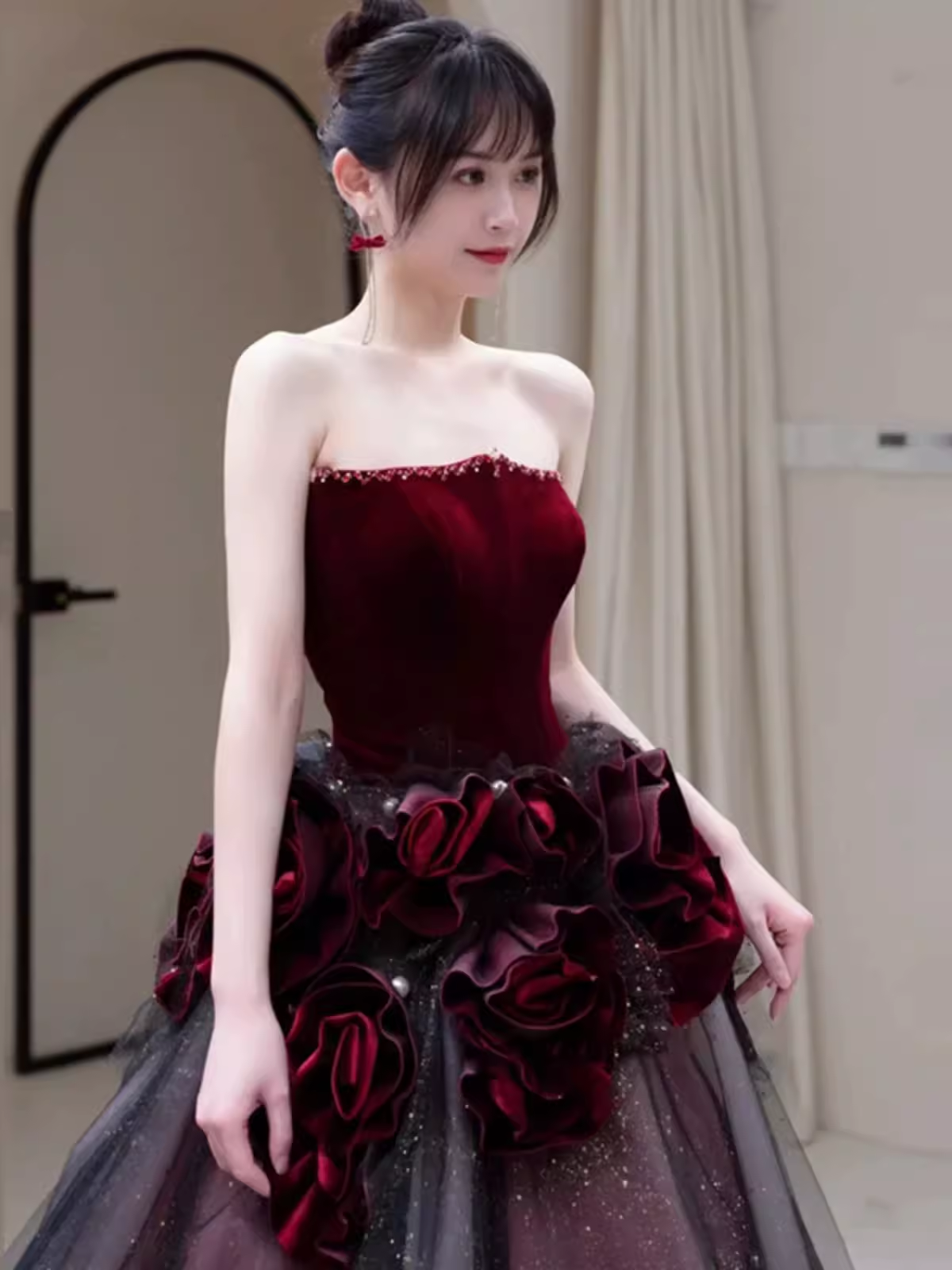 Sexy Ball Gown Strapless Velvet Burgundy Tulle Flowers Long Prom Dresses
