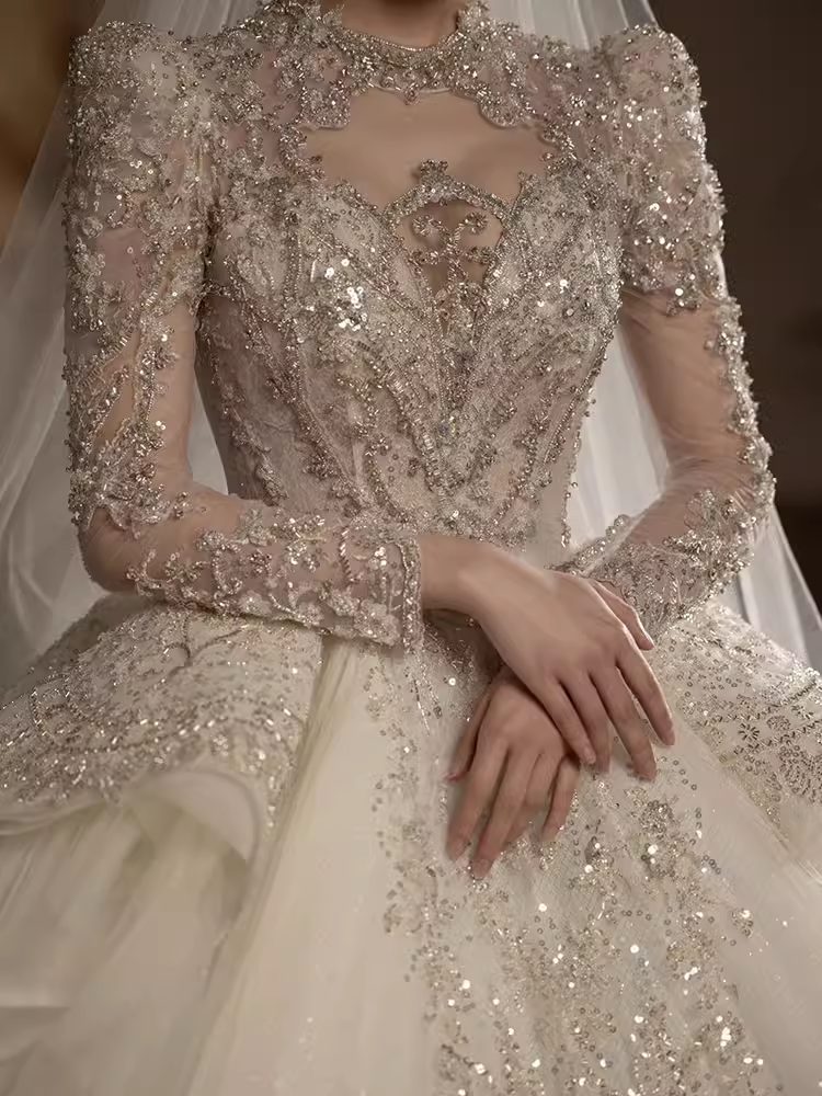 Luxury Ball Gown Scoop Neckline Long Sleeves Sequin Wedding Dress