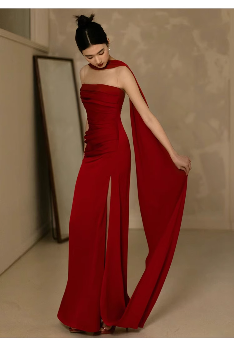 Pretty Sheath Scoop Neckline Satin Burgundy Long Prom Dresses With Ribbon