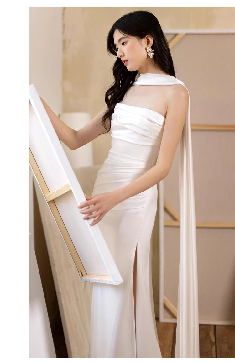 Pretty Sheath Scoop Neckline Satin White Slit Long Prom Dresses With Ribbon