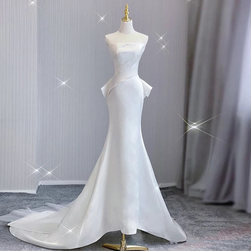 Timeless Mermaid Strapless Long Satin White Wedding Dresses With Bow