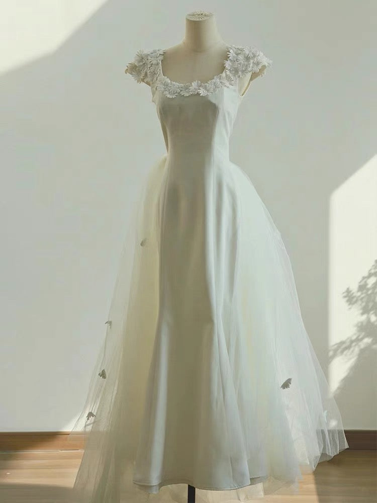 Unique Mermaid Square Neckline Lace White Wedding Dresses With Lace