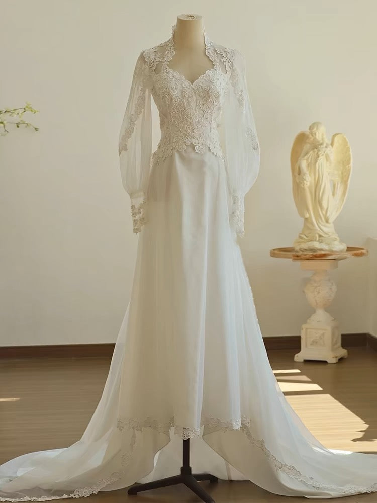 Chic A line Sweetheart Lace Long Sleeves White Wedding Dresses