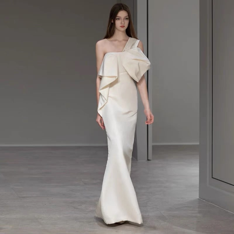 Sexy Sheath One Shoulder Satin Long White Wedding Dresses With Bow