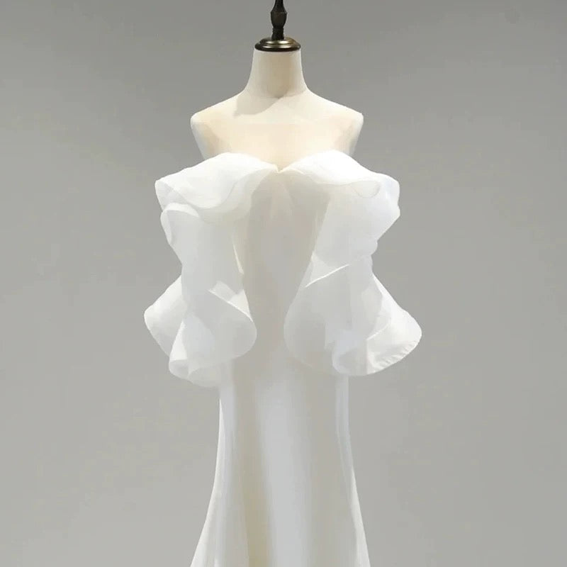 Sexy Sheath Off The Shoulder Chiffon Long White Wedding Dresses With Ruffles
