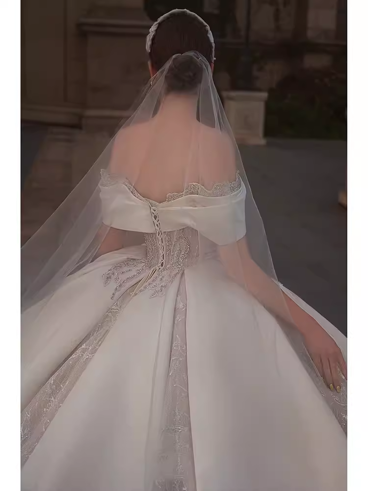 Luxury Ball Gown Off The Shoulder Short Sleeves Satin Wedding Dress