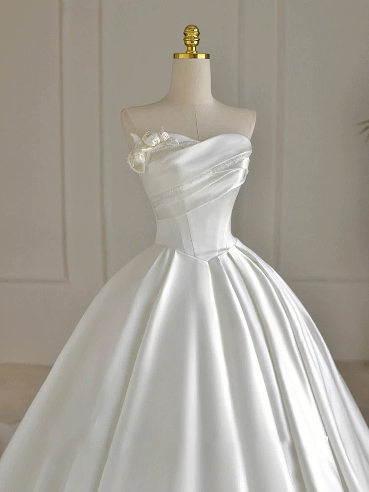 Simple Ball Gown Off The Shoulder White Long Lace Wedding Dresses With Beads