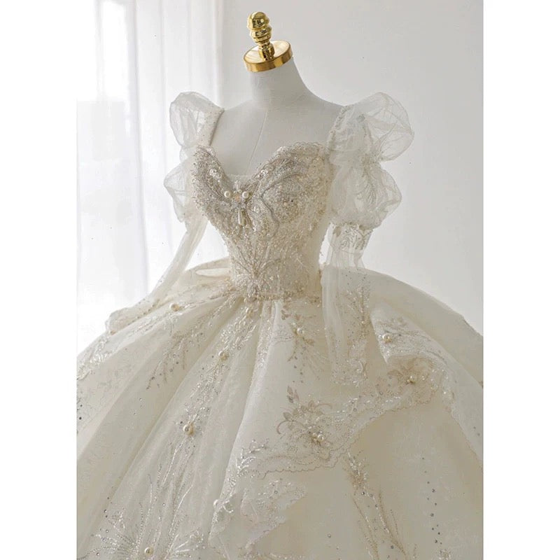 Luxury Ball Gown Sweetheart Sequin White Long Sleeves Wedding Dresses With Beads