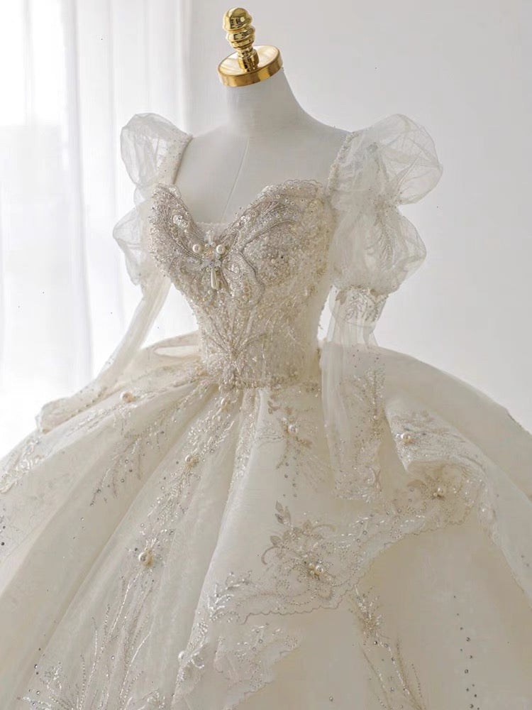 Luxury Ball Gown Sweetheart Sequin White Long Sleeves Wedding Dresses With Beads