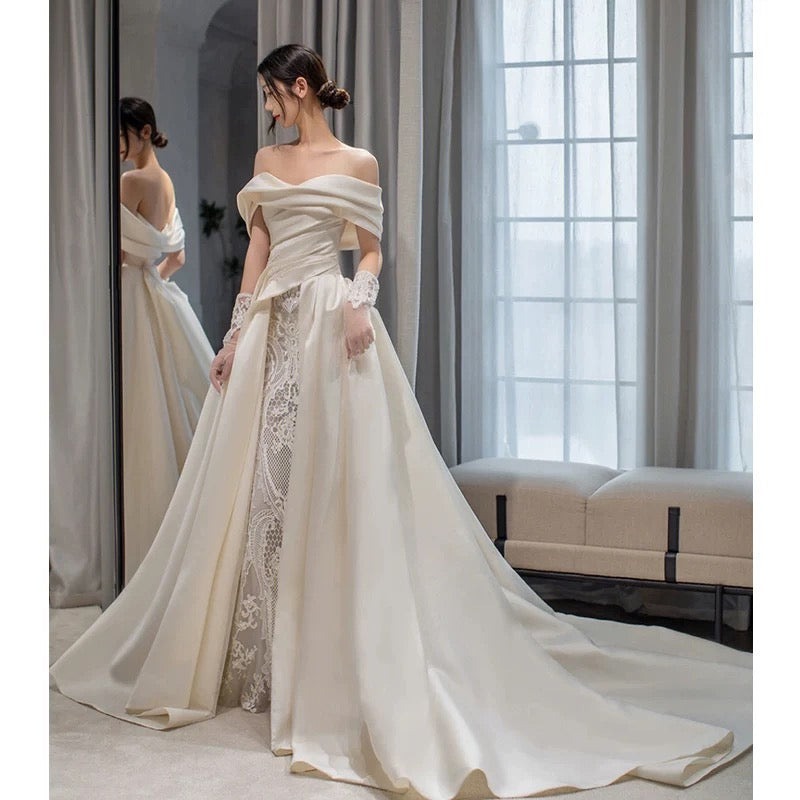 Timeless Ball Gown Off The Shoulder Satin Long White Wedding Dresses With Lace