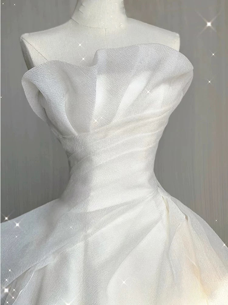 Timeless Ball Gown Strapless Tulle Long White Wedding Dresses With Ruffles