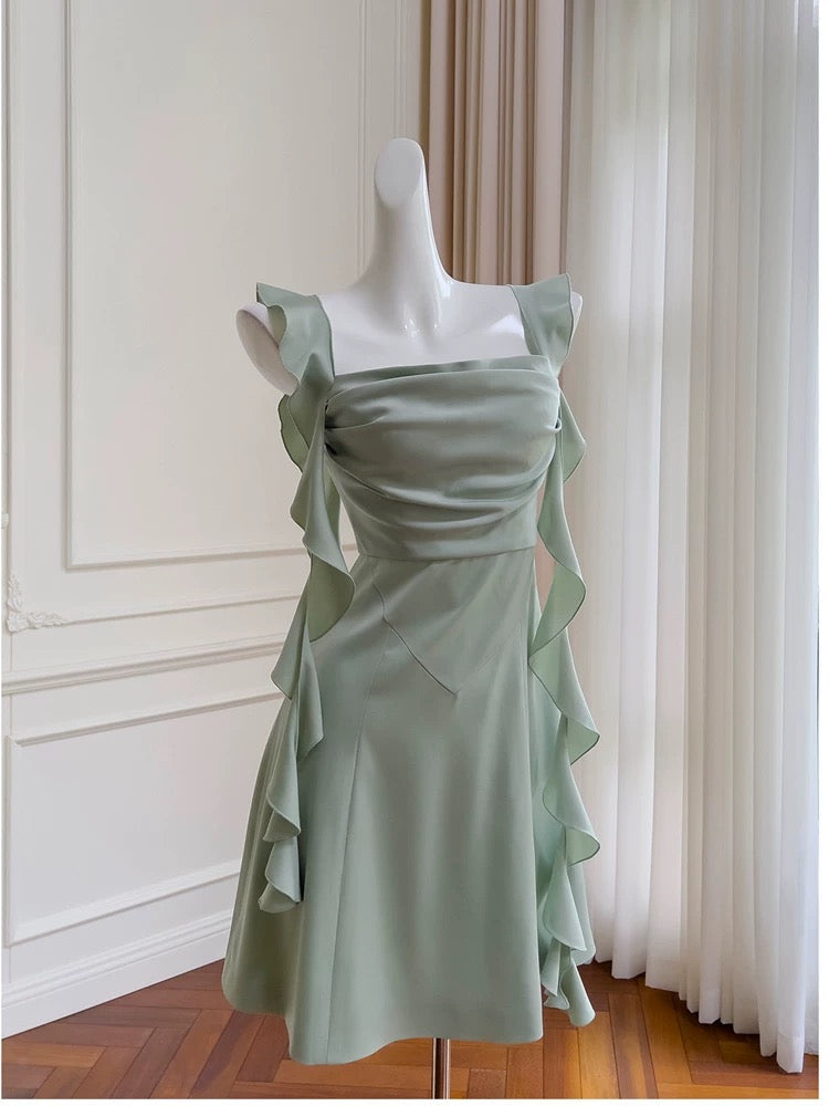Cute A line Spaghetti Straps Sage Green Short Homecoming Dresses Party Cocktail Dress With Ruffles