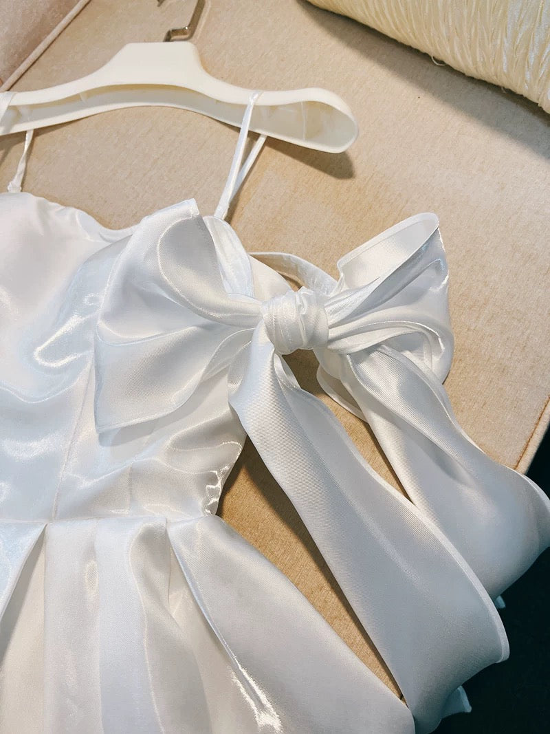 Cute A line Spaghetti Straps Bowknot White Short Homecoming Dress Birthday Dresses