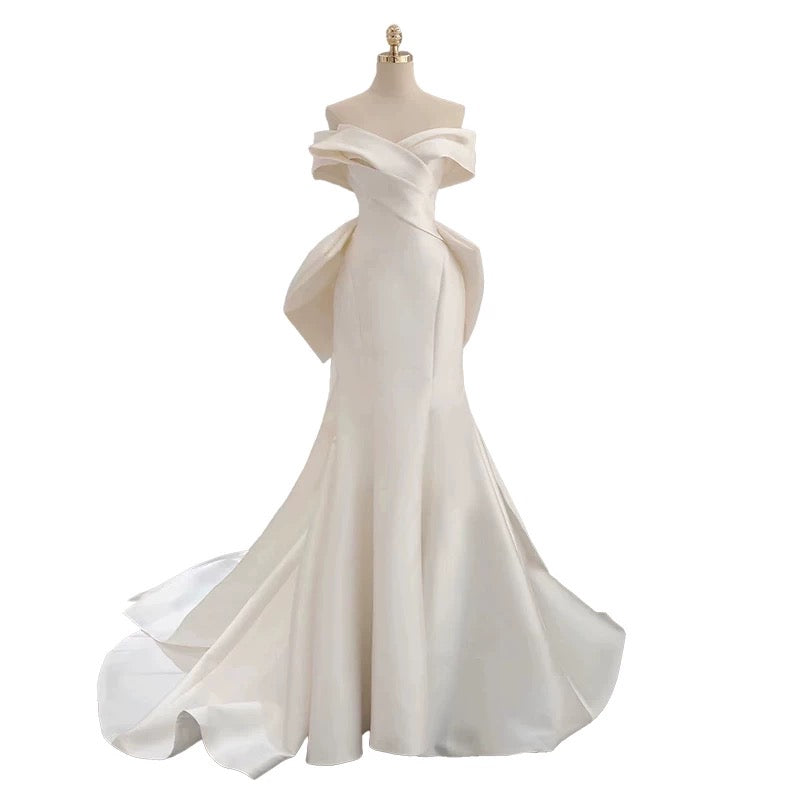 Sexy Mermaid Off The Shoulder Short Sleeves Long White Wedding Dresses With Bow
