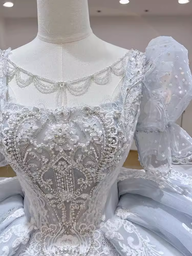 Fairytale Ball Gown Scoop Neckline Tulle Lace Long Wedding Dresses