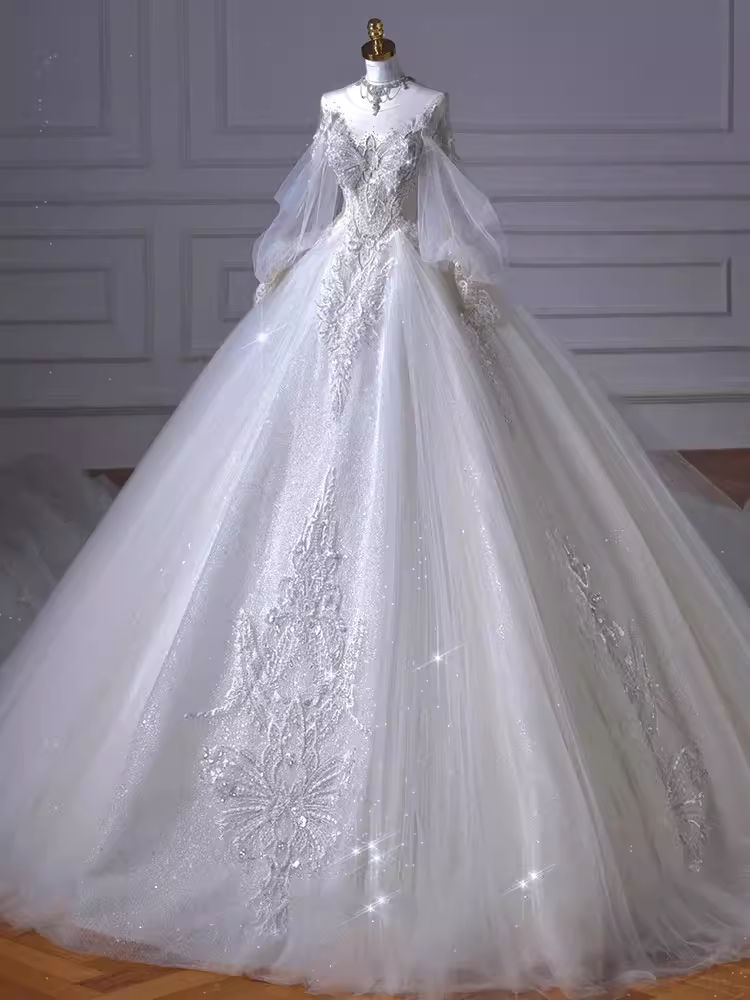 Princess Ball Gown Scoop neckline Long Sleeves Tulle Wedding Dresses