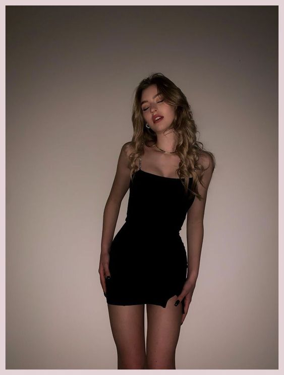 Modest Sheath Straps Black Short Homecoming Dresses Little Black Dress Birthday Outfits