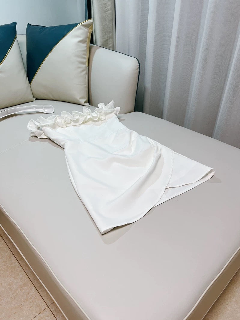 Sexy Sheath Off The Shoulder White Satin Short Homecoming Dresses 18th Birthday Outfit