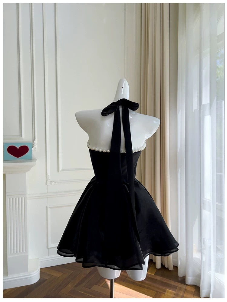 Modest A line Halter Black Short Homecoming Dresses Tulle Birthday Outfits