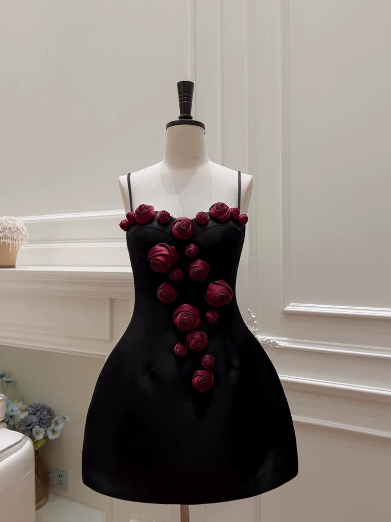 Cute A Line Straps Black Satin Homecoming Dresses Birthday Outfits With Flowers